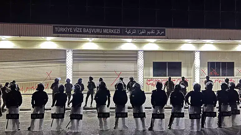Irak'ta Türk konsolosluğuna saldırı: Türkiye PKK'yı , Bağdat Ankara'yı suçladı 