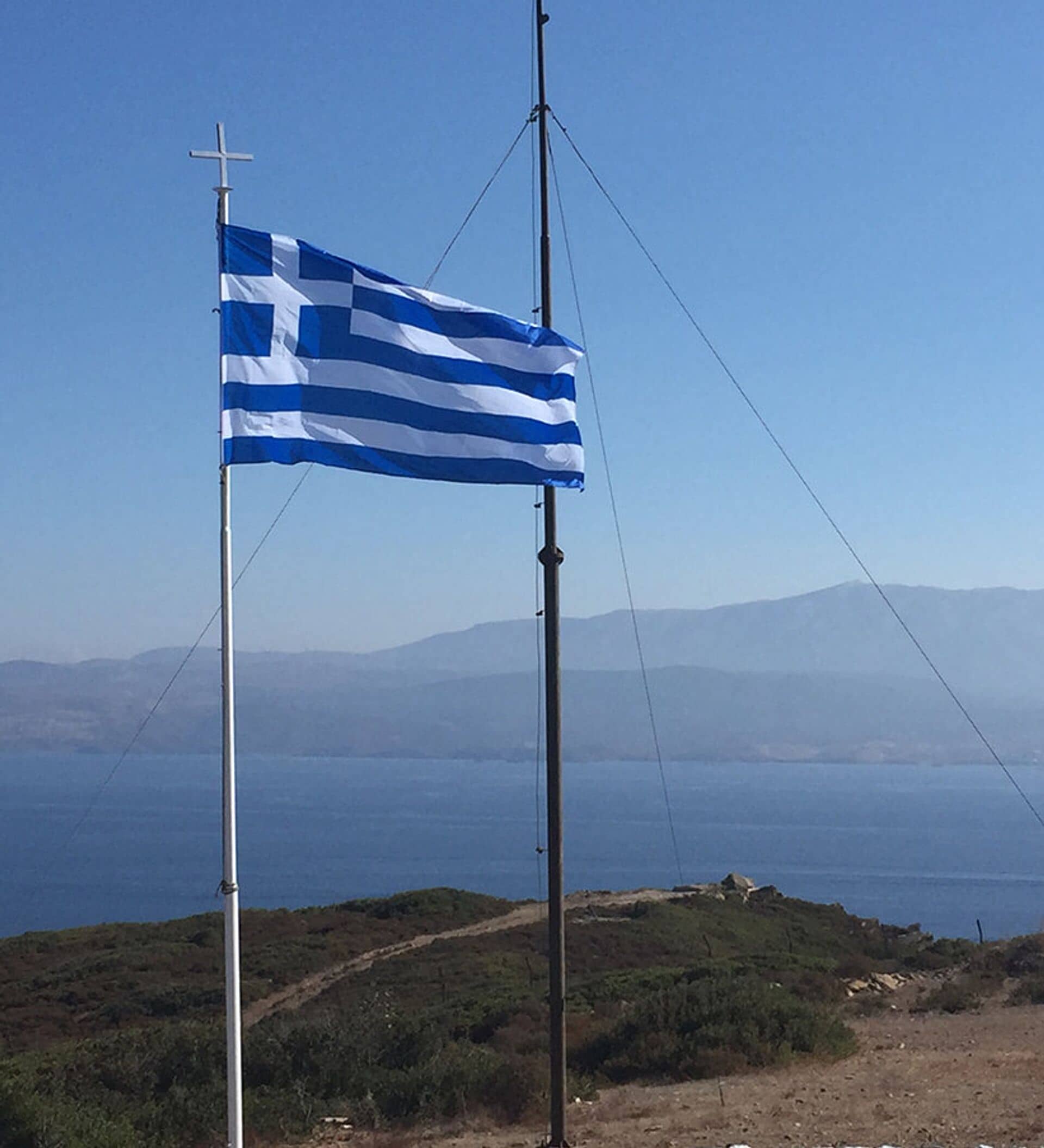 Yunanistan'ın 12 mil adımı tam zamanı diyerek duyurdular