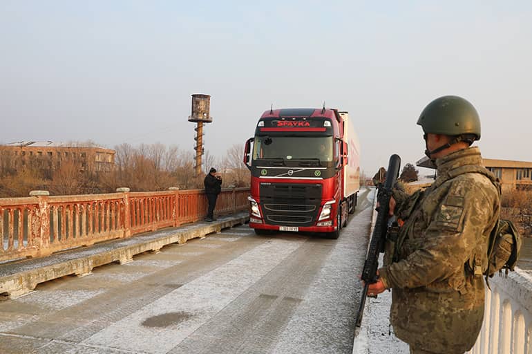Türkiye Ermenistan Sınırı 35 Yıl Sonra İlk Kez yardım için Açıldı