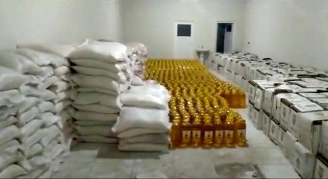 Depremzedeler için toplanan 25 ton gıda yardımını çalıp satmışlar
